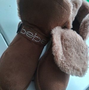 BeBe Furry Boots